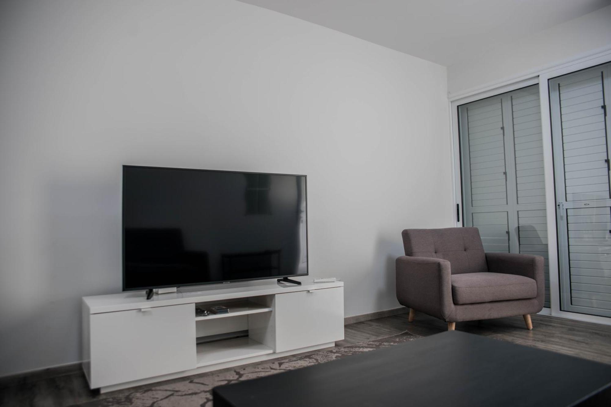 Amazing Maisonette Next To Harbour Of Paphos Cy Экстерьер фото